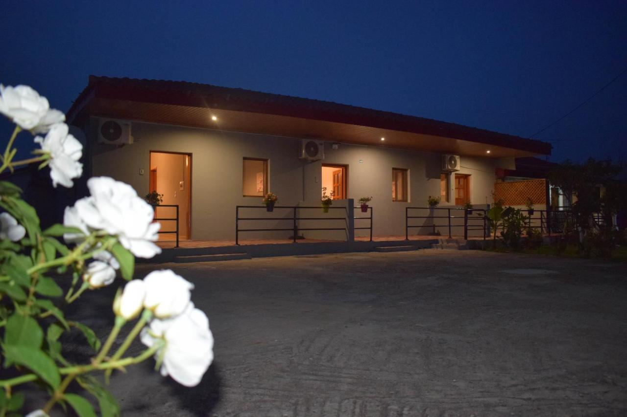 Rose Garden Apartments Mytikas  Bagian luar foto